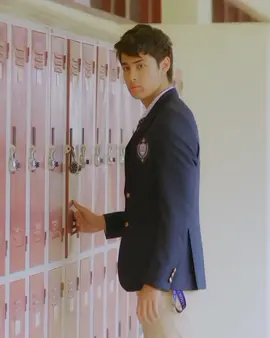 the tension>>>>>#hesintoher #bellemariano#donnypangilinan #foryoupage #foryou #fyp 