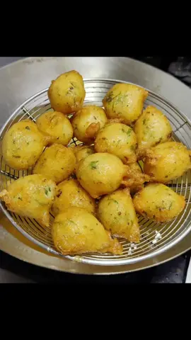 Authentic Crispy Breakfast Pakoda Recipe_Viral #Cooking #FoodRecipe #EasyRecipe #untedkingdom #foryoupage❤️❤️