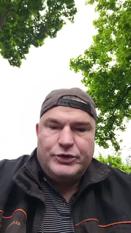 co wczoraj nastąpiło #marcinparuwa #marcinpawlik #funny #angryman #simply #simple #dc #dlaciebie #simplythebest #angrymanshouting #funny #funnyvideos #funnytiktoks #smiesznefilmiki #smieszne #śmieszne  #poznajprzyjaciol #polska #polishman #angrypolish #angrypolishman #dlaciebie #fyp #czwartek  #2025 #pozdro #floki 