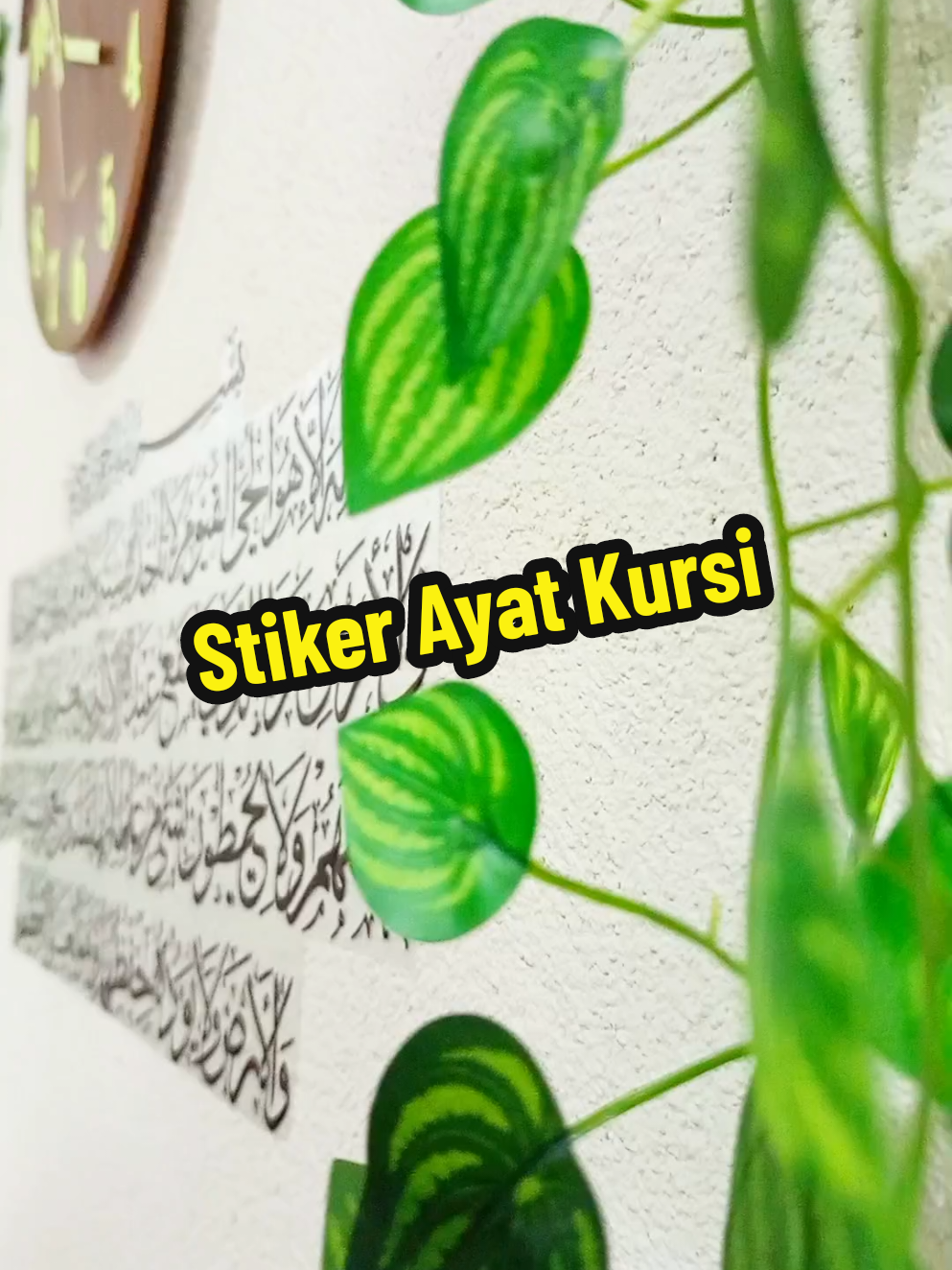 Banyak lagi ayat2 yang korang boleh pilih...banyak lagi ayat2 pilihan yang ada...serius semua cantik2 stiker islamik hiasan dinding daripada HF Creatives ni👍 #stickerayatislamik #stickerayatkursi #stickerdinding #stickerhiasandinding 
