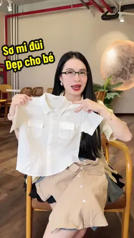 Áo sơ mi  cộc tay cổ đức phối túi, vải đũi thoáng mát thấm hút mồ hôi okiii. Size 9-24kg #aosomichobe #hanghipstore 