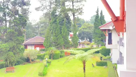 Liburan cuaca nya dingin bisa mandi air panas alam