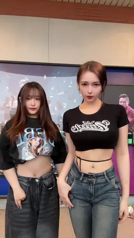 明天放假😻@Tingyi_0627 