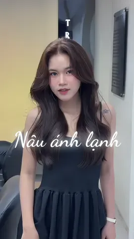 Đừng để mái tóc của bạn ra hai màu như này nha. #trakybinhduong #nhuọmtocdep #nhuọmtocdepthudaumot #nhuomthuanchay #traky #LearnOnTikTok #viral #trakyhairsalon 