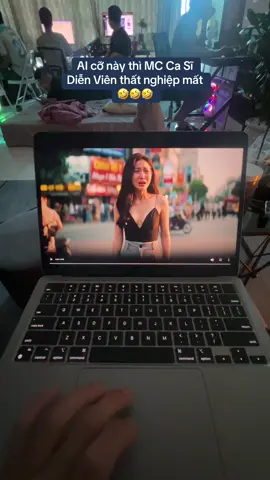 AI cỡ này sắp tới chắc lại ra mắt bộ phim thôi 😅 #viral #ai #youtube #us 