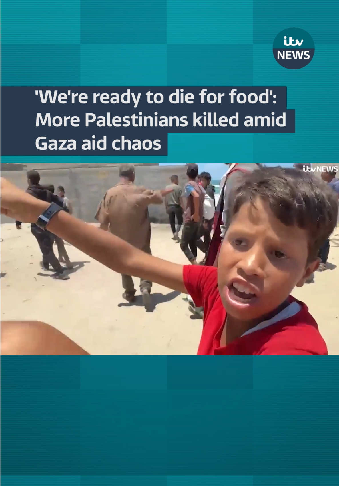 Hundreds of Palestinians stormed a United Nations food warehouse in central Gaza, in a desperate attempt to get something to eat, shouting and shoving each other and even ripping off pieces of the building to get inside. #itvnews #palestinian #gaza #unitednations 