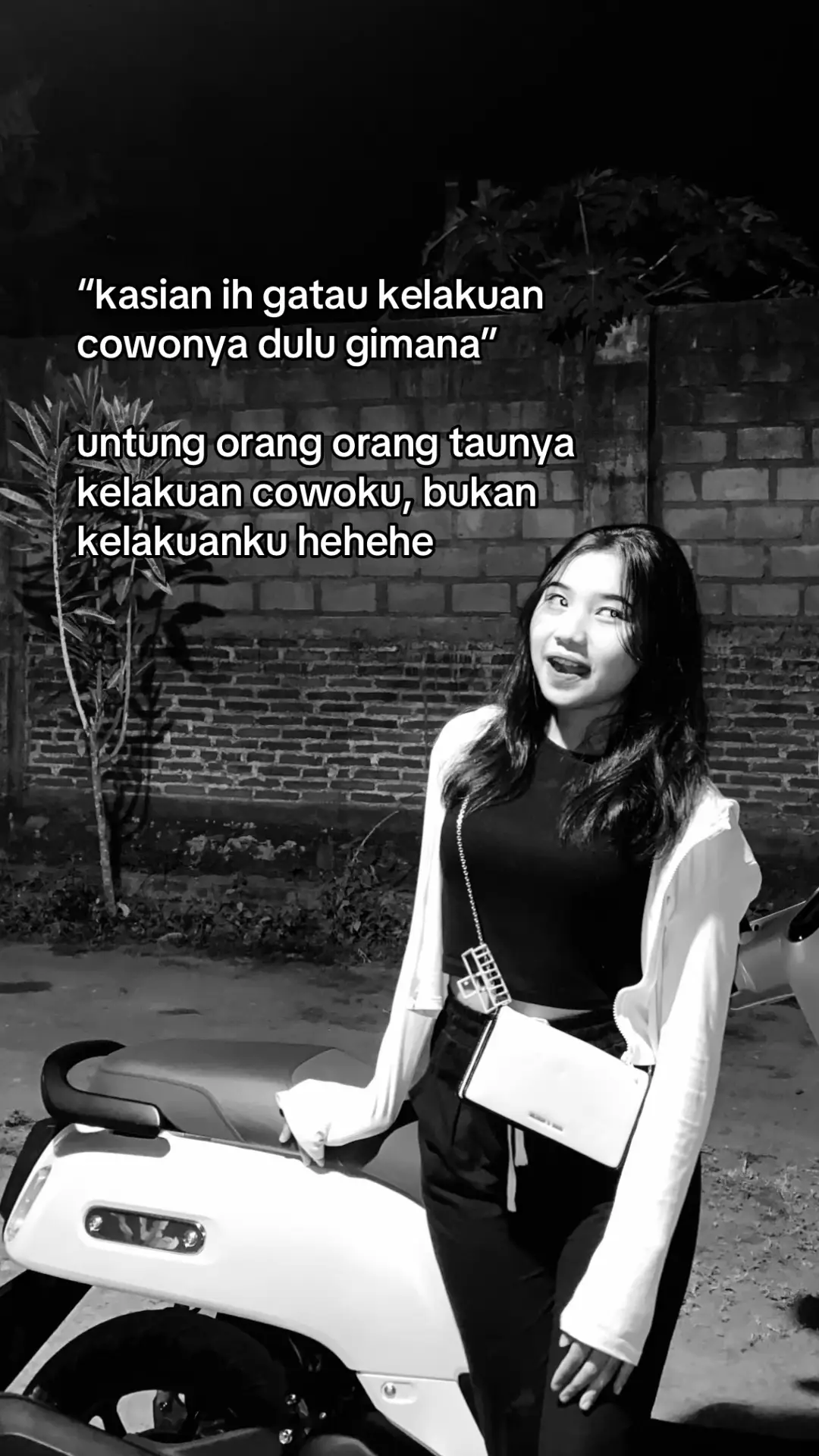 wkwk1000x