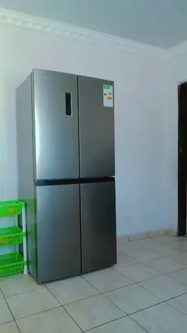 I'm back with another fridge 😭😭😭😂💃💃