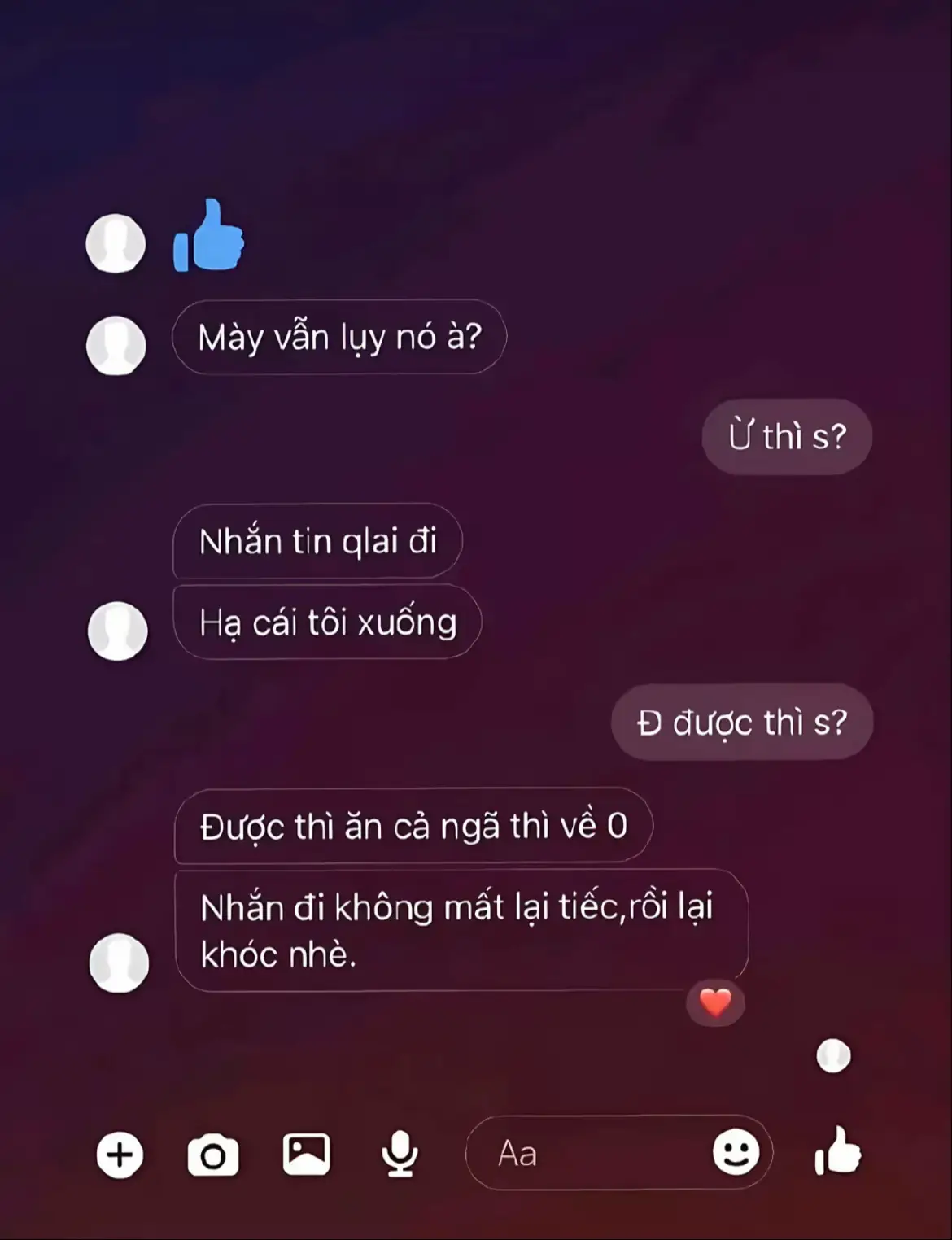 THÔI EM BUÔNG NHÉ🤍 E chấp nhận dừng lại để bảo vệ tình cảm của e dành cho anh E trả anh về với cuộc sống của anh , chúng ta trở về khoảng thời gian người kia chưa từng xuất hiện nghe có vẻ bình yên nhưng đau lòng nhỉ! Phải dừng lại tình cảm này vẫn còn gì đó là một cái gì vừa lòng vừa bất lực.Em đau lòng vì không đánh lòng, e thấy bất lực vì không thể làm gì khác....Từ nay e phải học cách cái đối diện với những ngày tháng không có nhau,em sẽ không xoá anh, là thứ e có thể làm cuối cùng dành cho anh. Em đau lòng hay không chỉ có e mới biết được, e khóc nhiều như thế nào chỉ có e mới thấy, e cố gắng bình luận trong giây phút buông tay như nào chỉ e mới hiểu.Em không đủ mạnh mẽ Nhuế vậy chỉ là e thử gọn vụn vỡ của mình rồi để nó vào chế độ im lặng.(2)E nhớ anh,em thương anh nhưng mà em không cho phép được mình quay lại nữa rồi....Em không biết anh có tiếc nuối đoạn tình cảm này không nhưng đến sau cùng em vẫn mong anh được hạnh phúc..... Chúng ta quay lại đúng vị trí của mỗi người nhưng e cũng chưa từng hối hận vì em đã được yêu anh Em không xem những ngày vừa qua là sai lầm cũng không xem đó là bài học.Em xem đó là kỉ niệm em sẽ giữ nó cho riêng mình. Anh phải thật hạnh phúc nhaa, chúng ta đánh mất nhau rồi Em thương anh!!