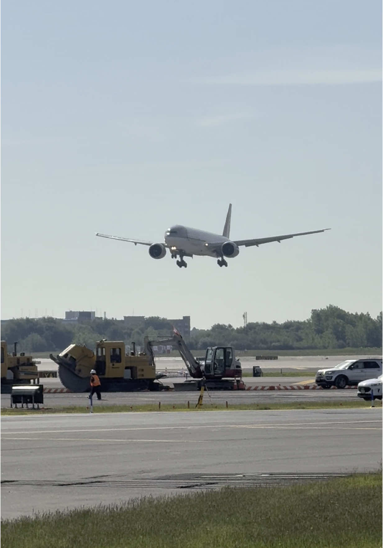 . . . . #fypシ #vacation #aircrafts #video #airplane #goodvibe #jfk #lax #worldwide #newyork #goviral #flightattendant #goodvibesonly #guyana #takeoff #airborn 
