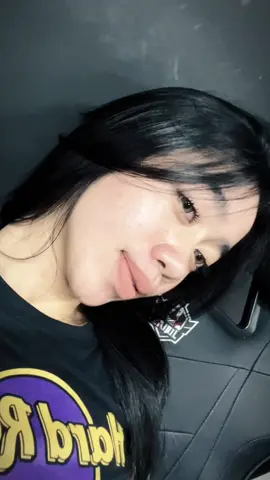 😭