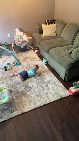 Crawling crab kids toy! 