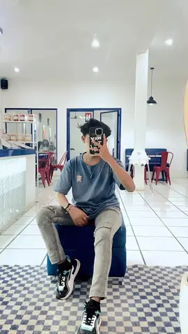 #alvarogavriel #cowoktamvan #cowokganteng #cowokcool #cowokidaman #cowokeren #cowokmanis #cowokece #cowokhits #cogantiktok #coganindonesia #remajahits #fyp #berandatiktok 