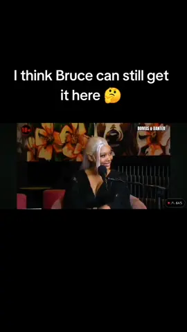 Q says Bruce wasn't petient enough to get the cochachie pinata @openchatspodcast @Bruce #openchatspodcast #bombsandbanterpodcast #podcast #Bruce #podcast #southafricatiktok #fyp #foryoupage #trending #viral #clips #youtube #viral_video #trendingvideo #contect #tiktoksouthafrica #contentcreator 