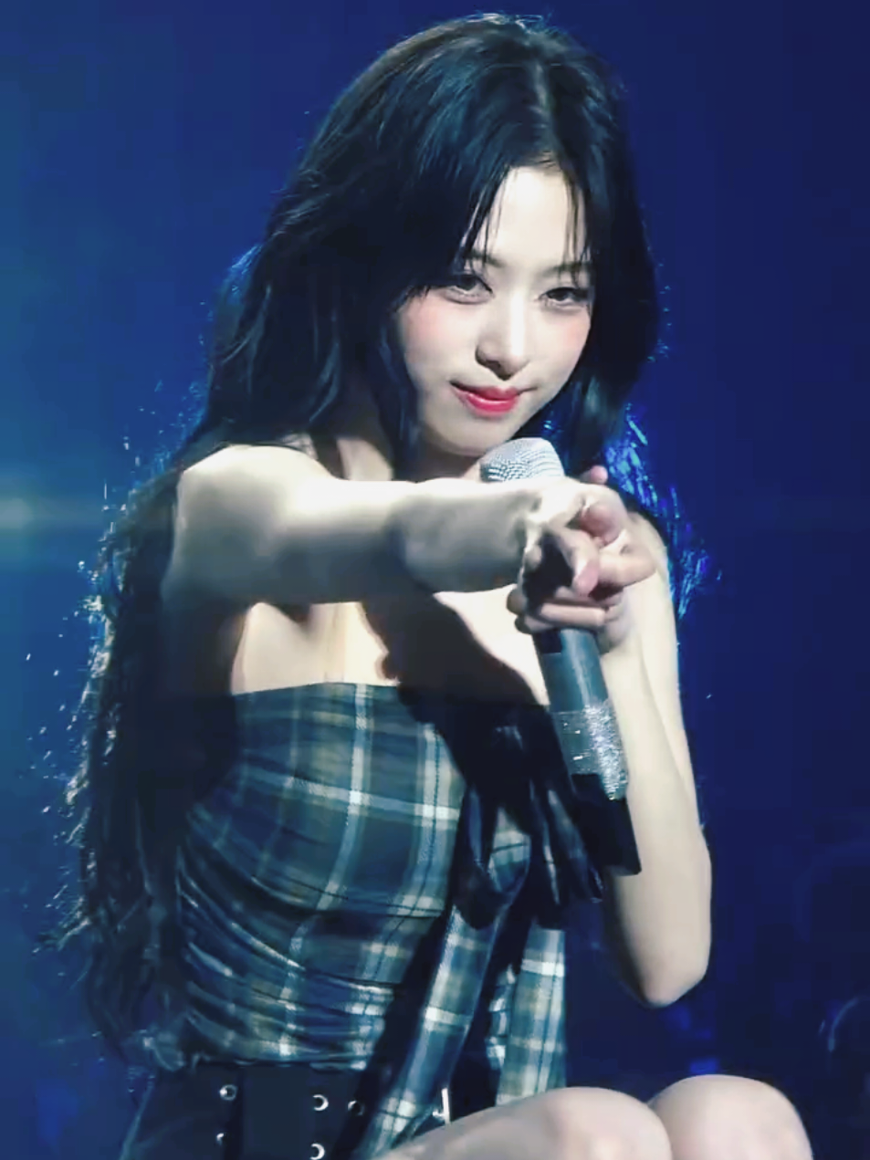 Angel ✨️ #AHYEON #아현 #JUNGAHYEON #BABYMONSTER #베이비몬스터 #HELLO_MONSTERS #Kpop #FANCAM #kpopfypシ #fyp 