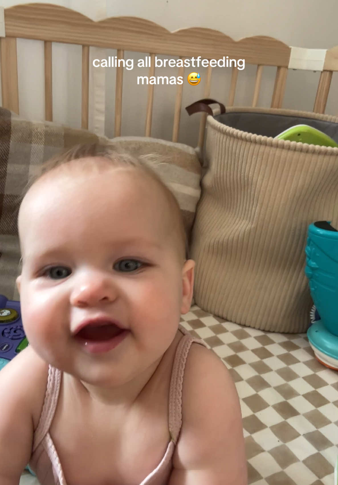 tiktok mamas HELPPP 🥲🫣 she got her first 2 bottom teeth a couple months ago and was biting me every once in a while… now it’s literally every single time on BOTH sides 😭 im hurtinggg lol #creatorsearchinsights #fyp #breastfeeding #breastfeedingjourney #ebfbaby #ebf #momadvice #baby #babytok 