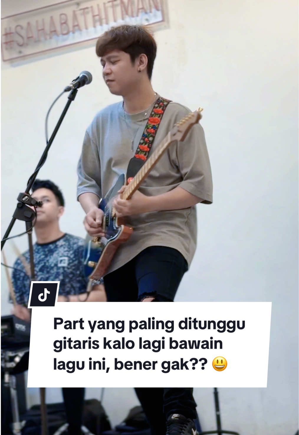 Lama ngga upload VT, udah pada kangen kayak lagu ini 🤭 . #quadcortex #quadcortexneuraldsp #fyp #guitar #guitarist #guitarcover #presetvaletongp200 #valeton #presetnuxmg300 #nux #jualpresetgitar #bacchusguitar #andredinuth #fyyyyyyyyyyyyyyyy #bandbalikpapan #sessionplayer #sessionplayerjakarta #kangen #dewa19 #andraramadhan 