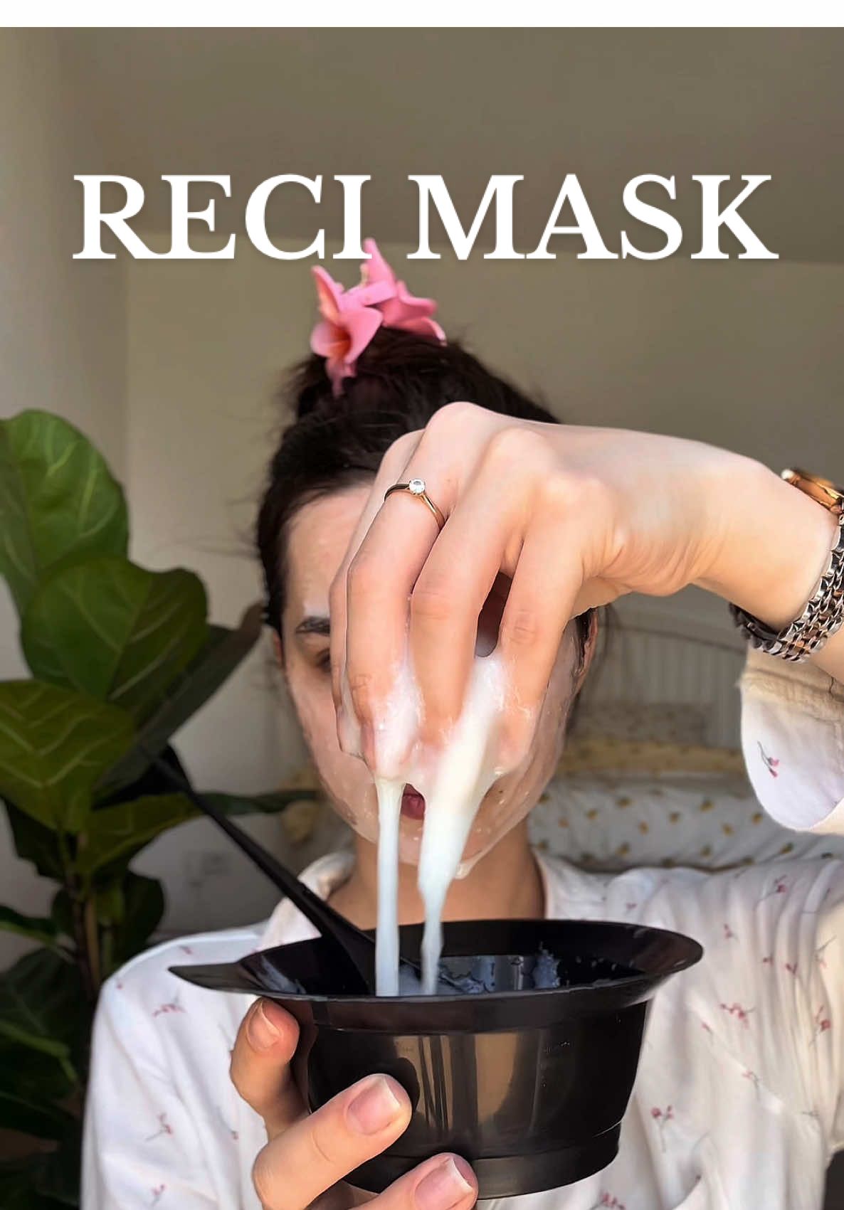 Проверяю корейскую рисовую маску: обещают 'glass skin' за 10 минут! 🌾✨ #ricemask #glassskin #koreanskincare #skincareroutine #glowingskin #facemask #skincaretips #homemademask #naturalbeauty #viralbeauty