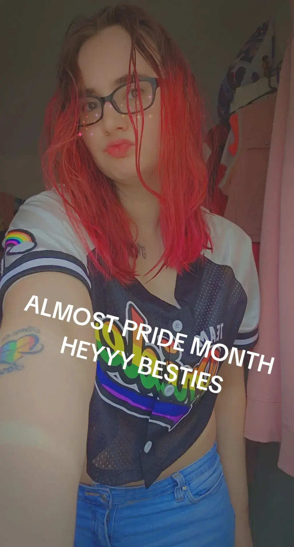 i follow back ❣️💯#gaytiktok #LoveIsLove #rainbow #tiktokgrowth #comment #creatorsearchinsights #followme #followtrain #smallcreator #foryourpage 