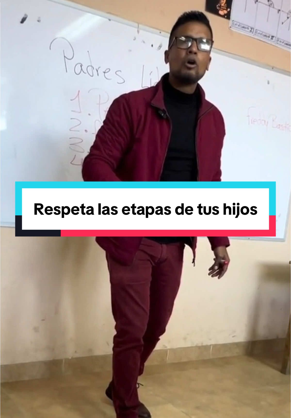 Respeta cada etapa de tus hijos 🧐🎤 . . #conferencias #oratoria #reflexión #escuelaparapadres #escueladepadres #hablarenpúblico #bolivia🇧🇴 #venezuela🇻🇪 