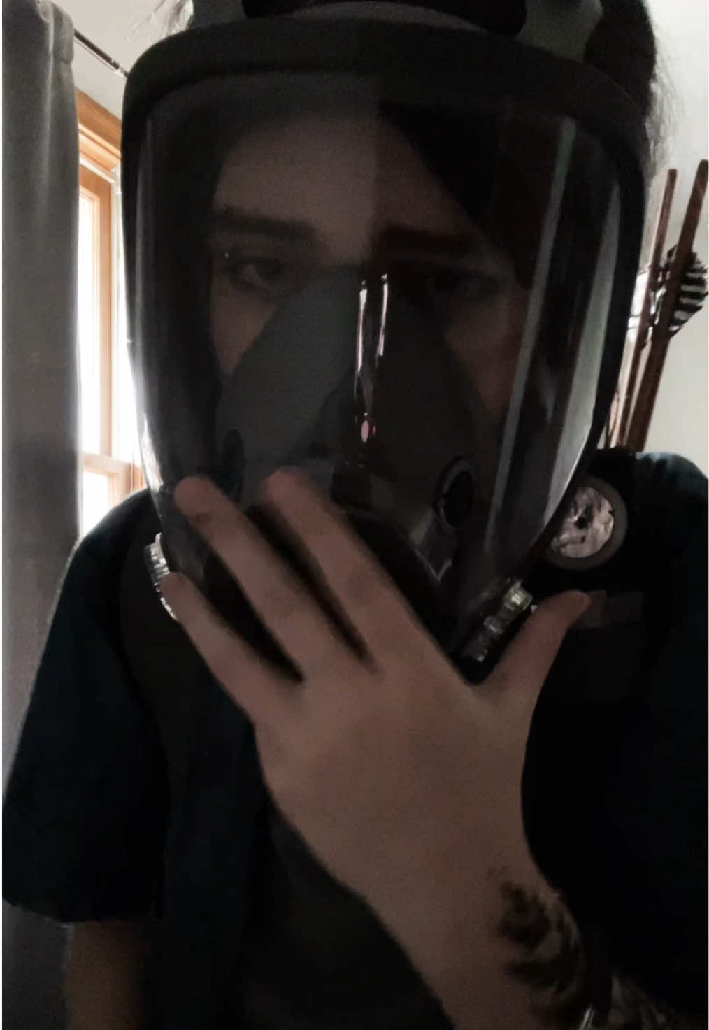 This makes me laf #cosplay #wlw #fyp #ellie #elliecosplay #elliewilliams #thelastofus #thelastofus2 #elliewilliamscosplay #tlou #tlou2 