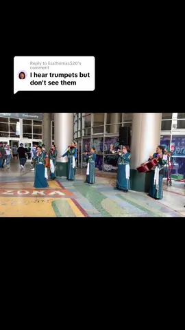 Replying to @lisathomas520 POV: You found the trumpet 👀 uncut & uncropped, Los Laureles! #MariachiRubor #AllFemaleMariachi #MujeresDelMariachi #MariachiVibes #azdiamondbacks #dodgers #Laureles #azmariachi #mariachifemenil 