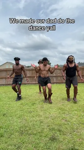 He did not disappoint🤣 #curlyty #fyp @C4💣 @quezzcurry @BuiltLikeBae 