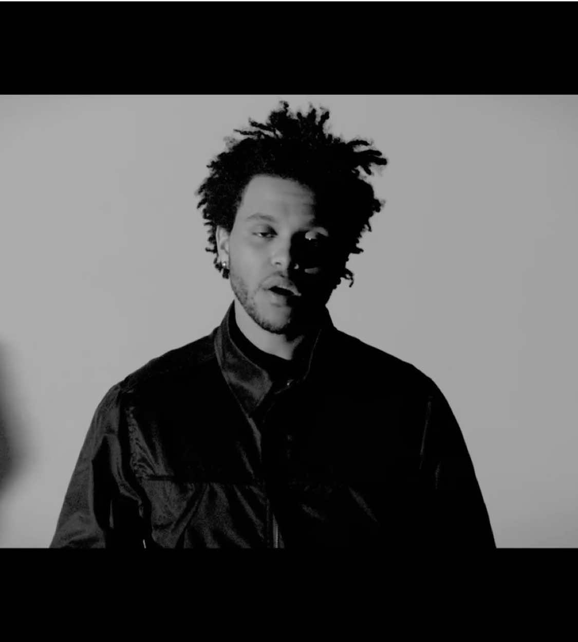 old theweeknd>>>> @The Weeknd - wicked games  #theweeknd #wickedgames #visulizer #songrecommendation #lyrics_songs 