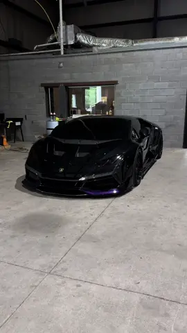 😍😍😍  #lamborghinihuracan #widebody #widebodyhuracan #forgedwheelsonly #lambo #huracan #fyp #cars #supercars #exoticcars 