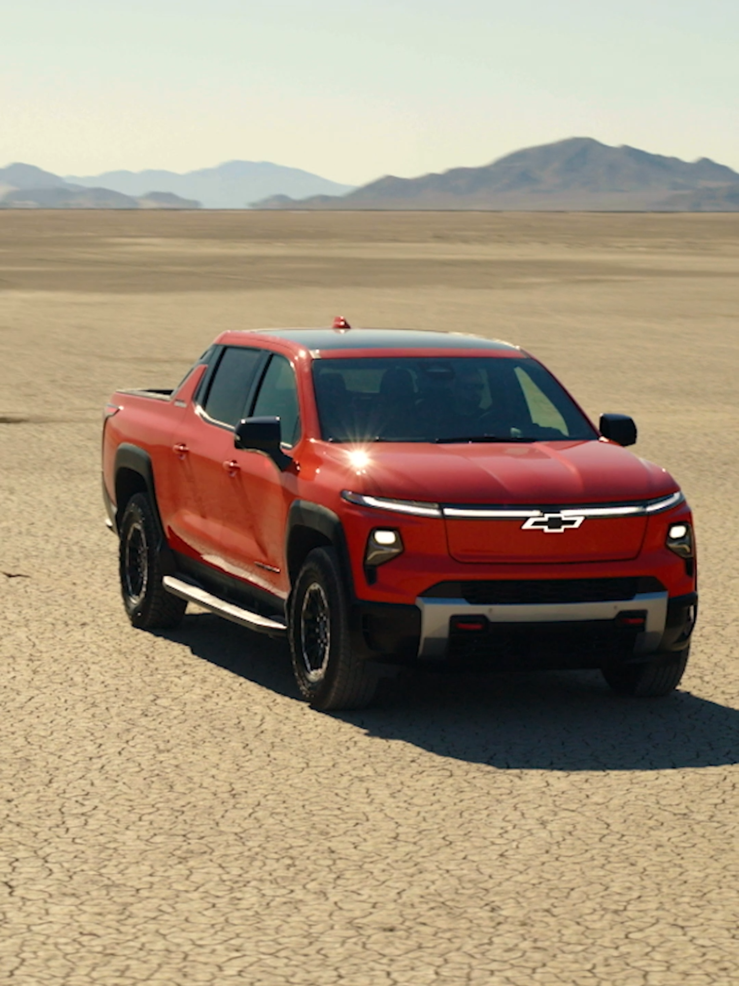 No, it's not the latest TikTok dance. It's diagonal driving with available Sidewinder. #Chevy #SilveradoEV