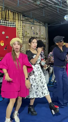 Lagu pamungkas dadi babe @budiharjodengkekw dan 3D nya om renansa@oliviadesy @dewisagitaa14 @Dyand Davilla @Trimbill Sebastian Aja  #omrenansa #magelang #omrenansa #magelang24jam #omlorenzajadul #omlorenzajadul #omlorenzajadul #renansa 