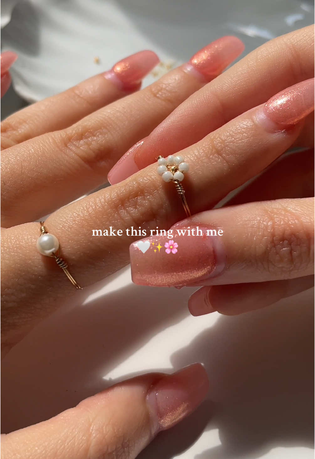 Your FAV summer ring🤍✨🌸 Available on my website Bijouxlasotita.com 🫶🏻 #handmadejewelry #canadiansmallbusiness #fyp #handmaderings #rings 