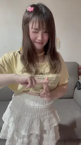 只有我還在若把你嗎😆 #抖音 #tiktok #fyp #fypシ゚ #抖音tiktok #熱門 #推薦 #follow #2025 #抖音爸爸別限我流 #抖音爸爸給我流量 #若把你 