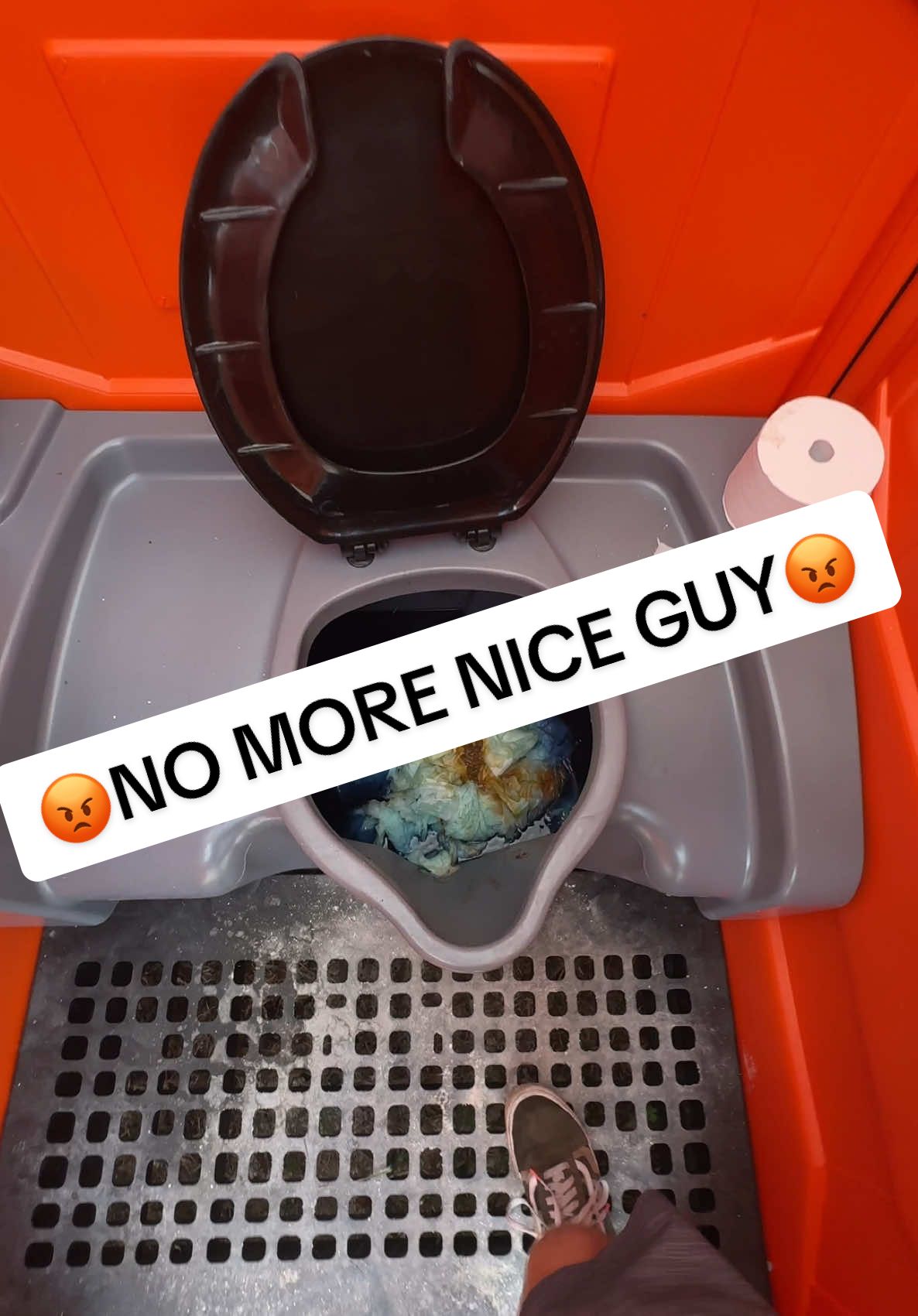 It’s on site…. #foryourpage #funny #poop #construction #bluecollar #viral #fyp #work #foryoupage #toilet #viralvideo #viraltiktok #tiktok #cleaning #CleanTok #
