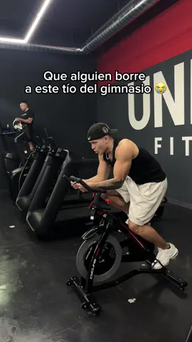 Todos tenemos a un amigo que siempre tiene excusas 🗿 #disciplina #gimnasio #motivación #fitnesslife #gym #fitnesstransformation 