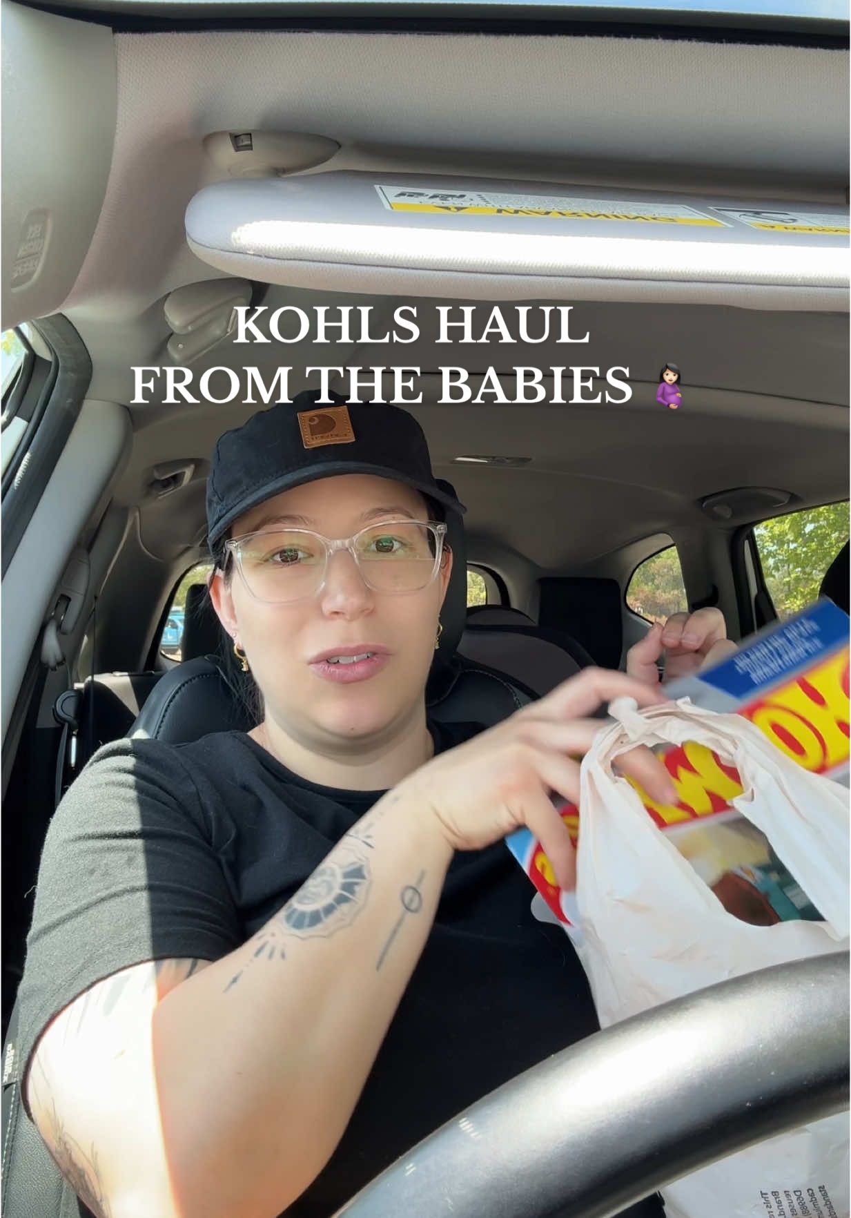 I love the idea of the new babies gifting something to their brother to create that positive feeling 🥹🤍 #kohls 