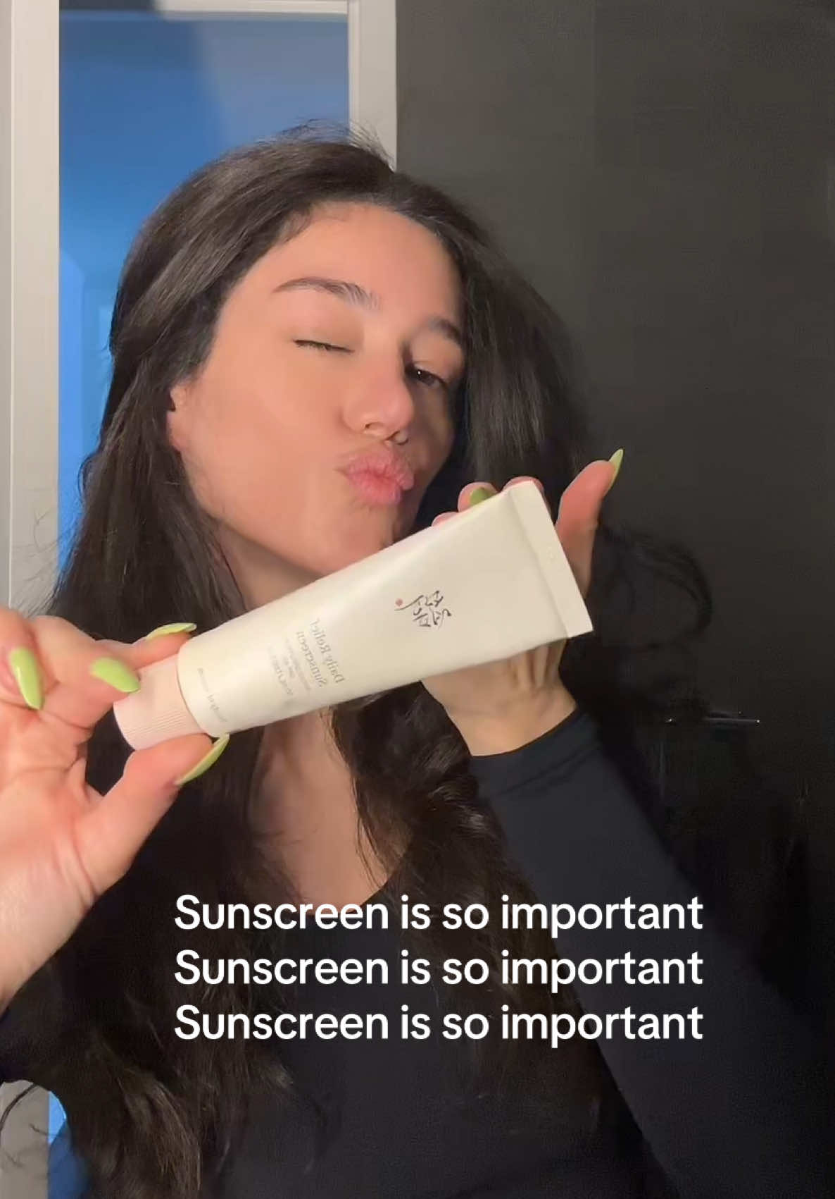 Sunscreen everyday  #sunscreen #joseon #koreanskincare #TikTokShopCreatorPicks #TikTokShopSummerTurnUp #ttshopfind #skincare 