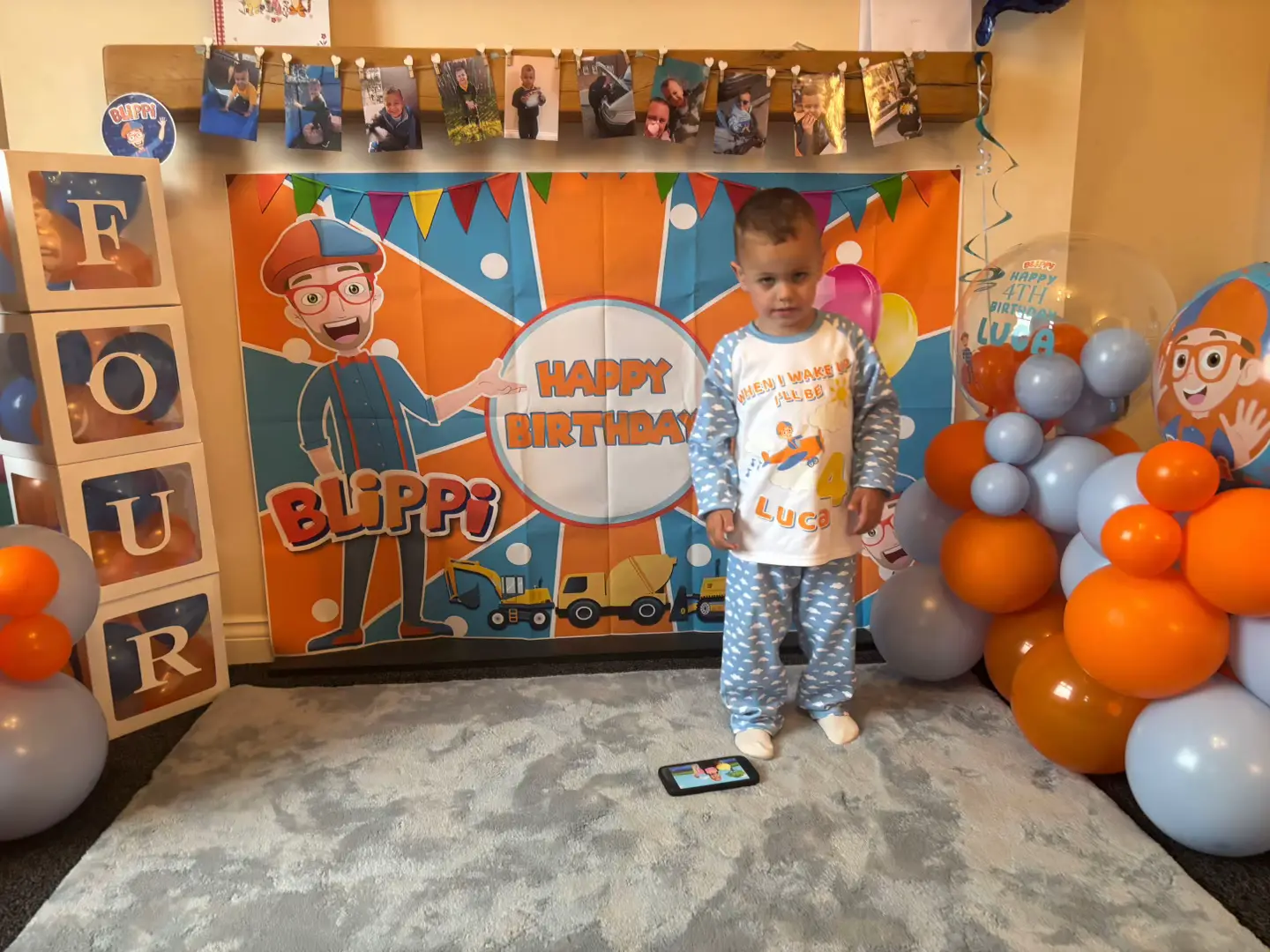 We would like to wish our youngest generation of Wobblywotnotz a big happy 4th birthday Luca  we hope you have a great day and enjoy your presents 🎁 #fyp #bouncycastle #wobblywotnotz #foryoupage❤️❤️ #happybirthday 