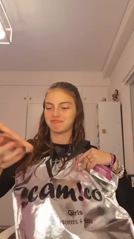 Cuando Camico te saca del apuro 🩷 @vicky pollolaa 