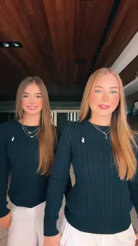 🍓 Melhores Dancinhas 🍓    @Maria Eduarda Bruno @valenmigliorini ❤️  . . ##foryou  #dancasdomomento #dancinhasdotiktok2025  #dance #flypシ