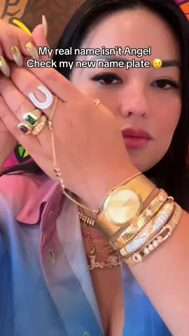 My big secret revealed! See my insta for more detailsz Neck gear: mspinkcornbread, pink tennis is IceLink, beaded chain is Jgemjewels, nameplate is A.tabz. Wrist: Old Gold Gangsta, Vintage Watches NYC, Worship Gaud, Rings: Auroro World, Prive Supply, Ritani, Talayee and Lionheart Ears: KyleChan LA, samistyles, and Sette