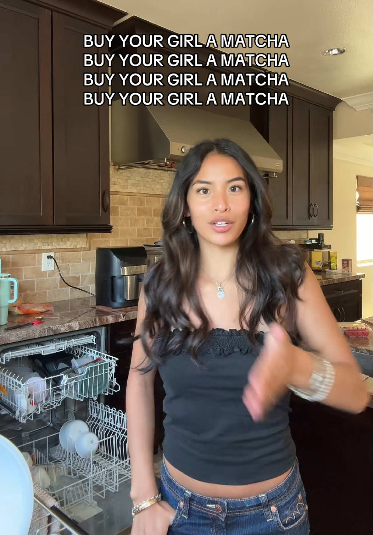 she deserves it!! 🍵😚 #matcha #matchalatte #matchalover #matchatok 