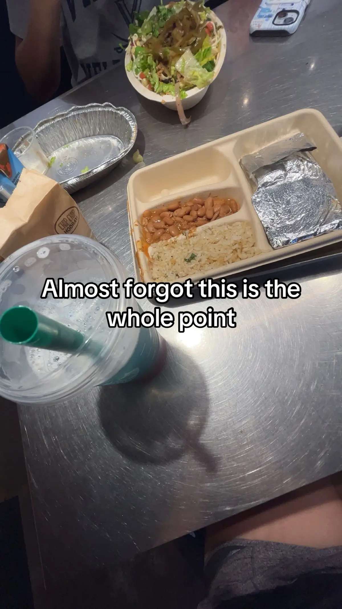 🥹#chipotle #starbucks 