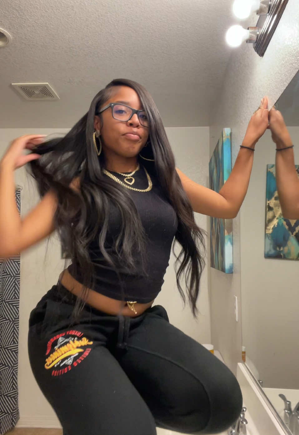 siyah gon roll them hips every time🤭 #siyah #fuckitupSy #billiondollaSY #wemissyousiyah #fyp #viral #theprettiest 
