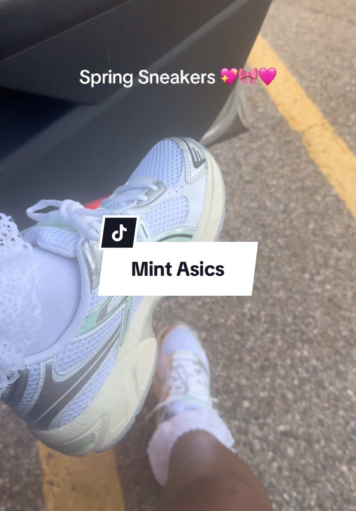 Loving these ASICS 😍😍😍 #tiktokshopfinds #tts #asicsgel1130 #asicssneakers #sneakers #sneakertok #flykicks 
