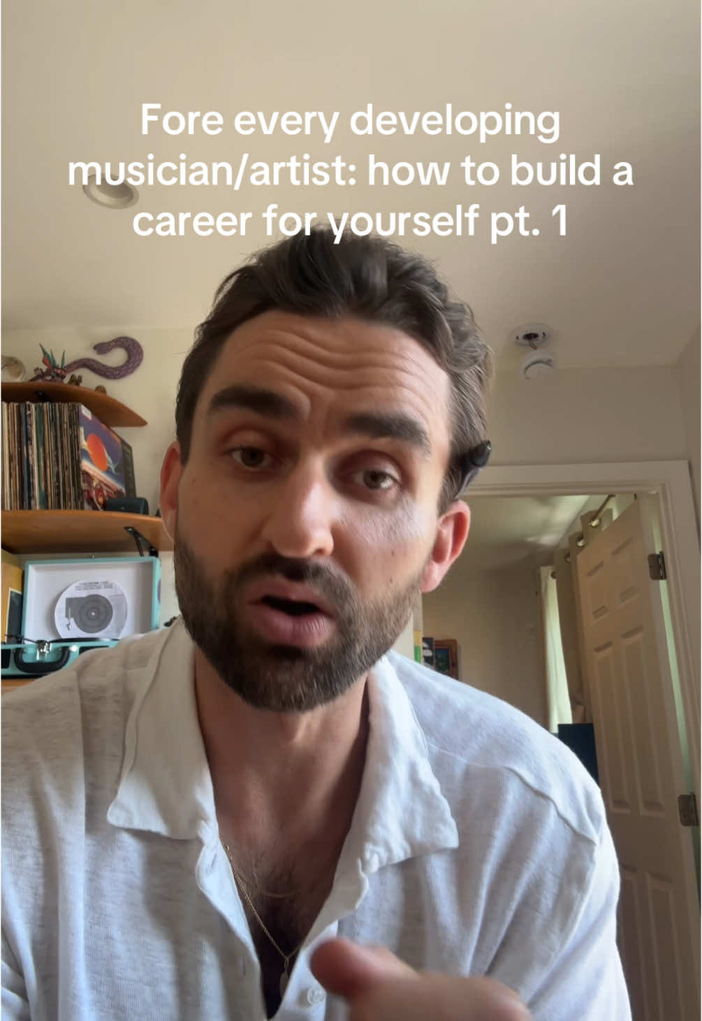 The path to a career for young artists pt 1 #artisttips #artistadvice #musiccareer #creatorsearchinsights #musiciansoftiktok #musicbusiness 