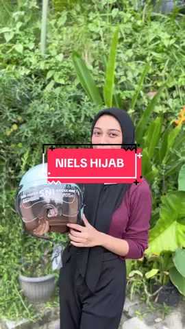 Helm hijab ini lagi ada promo loh #helmkeren2025 #helmhariankekinian #NielsIndonesiaOfficial #nielshijab #PromoGuncang66 