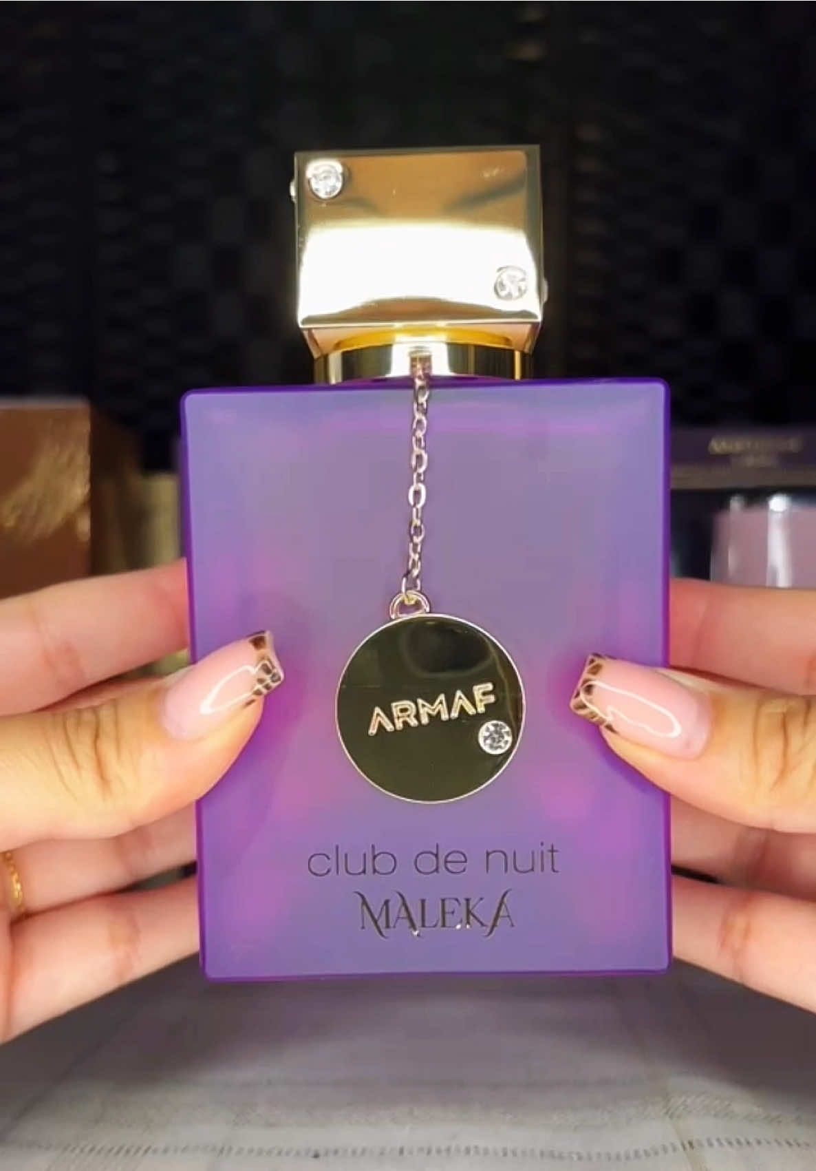 ARMAF ~ maleka 🌸💜 DM for inquiries ! #cologne #perfume #perfumelovers #fragrancecollection #arabfragrances #xerjoff #lataffa #lataffakhamrah #lataffaperfumes #homebusiness #entrepreneur #SmallBusiness #perfumeshop #colognecollection #creedaventus #afnanperfumes #lattafaeclaire #nishaneperfume #alharamainperfumes #clubdenuit #alharamainperfumes #frenchavenue #perfumrie_foryou #perfumeunboxing #unboxingvideo #explorepage #exploremore #scent #scentoftheday #perfumeoftheday #eclaires #fyp #aesthetic #edit #nails #aestheticvideos #dojacat #Summer #newrelease #perfumelovers #perfume #arabfragrances #lataffa #armaf #perfumeshop #ottawa #canada #2025 #smellsgood #WomenOfTikTok #fragrancetok #fragrancetiktok #viral #xybca #fypシ゚ #fyp 