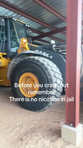 🚔👮‍♀️ #crashout #jail #nicotinefein  #sunshine 