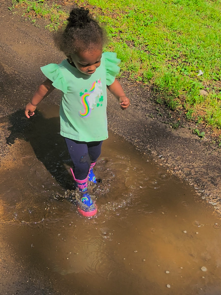 i know yall gone hate me for this 1. but i love it!! #MuddyDays 